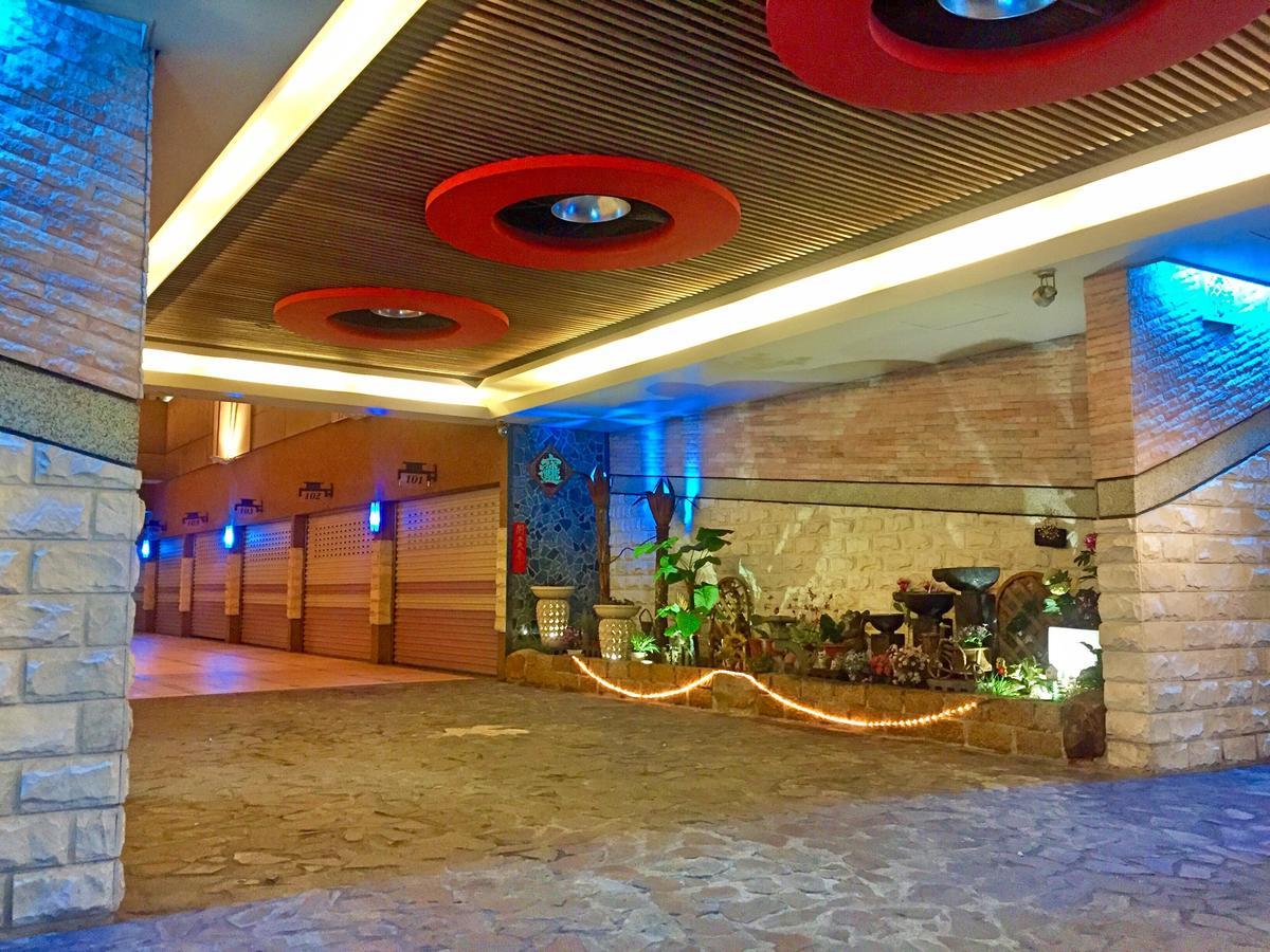 Spring Breeze Boutique Motel Kaohsiung Eksteriør billede
